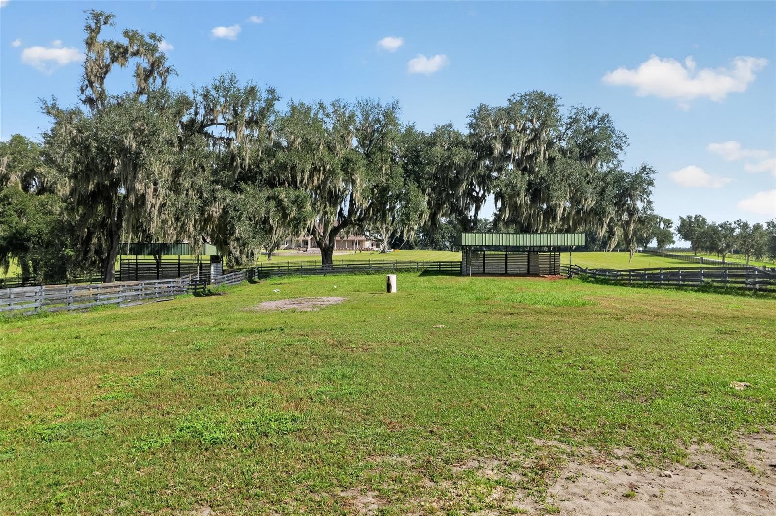 Single Family Residence at 5540 SE 157TH STREET ROAD, SUMMERFIELD, photo 77 of 98