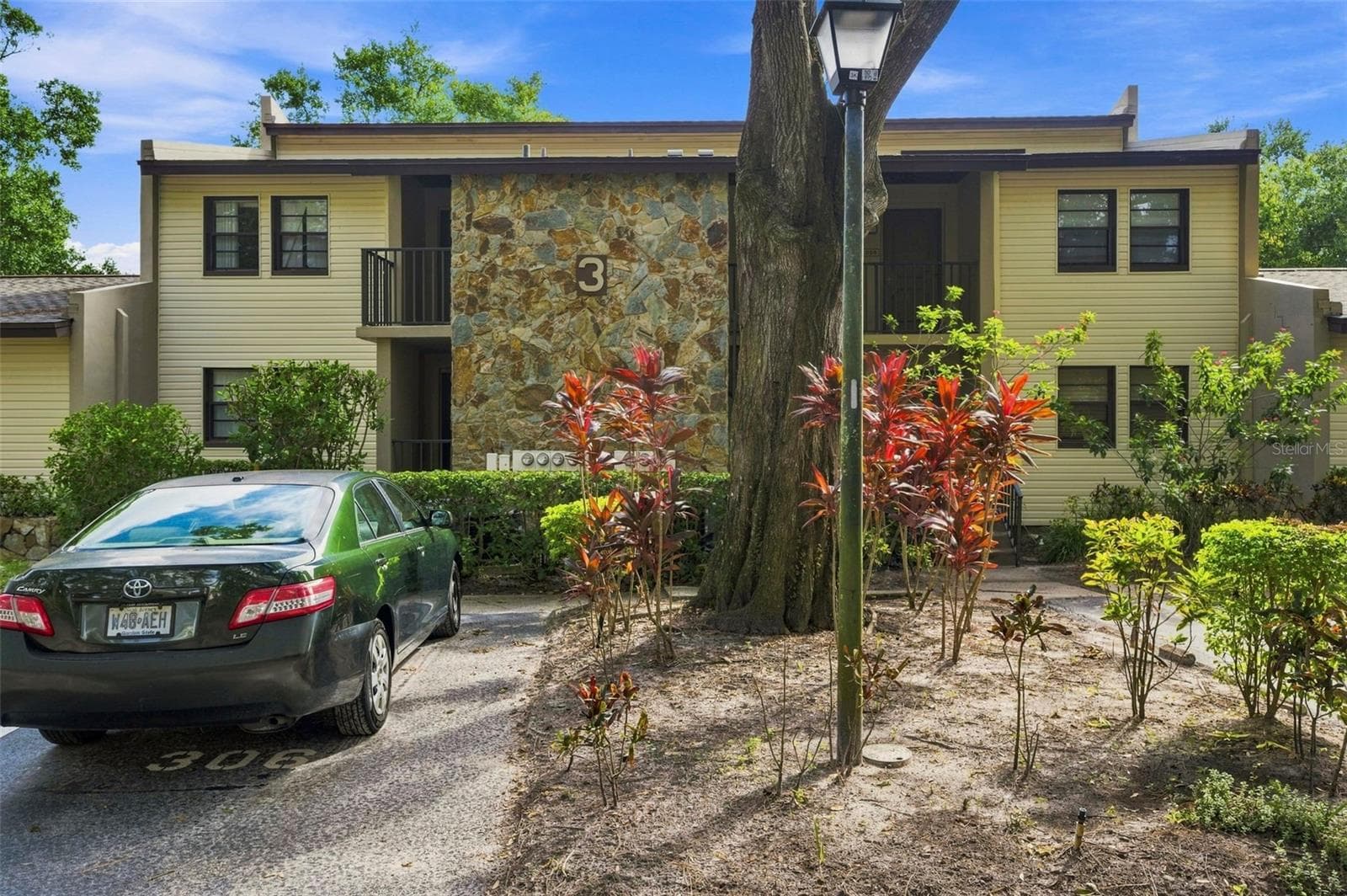 Condominium at 1000 TARPON WOODS BLVD #302, PALM HARBOR, photo 4 of 60