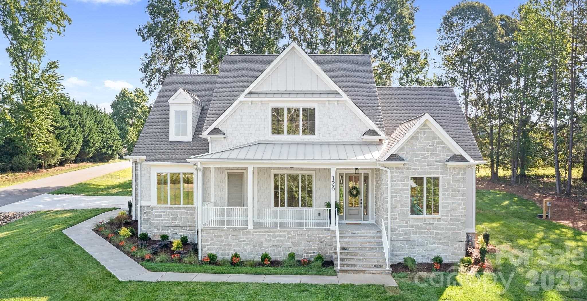 Coastal vibe with soft finishes! - Mooresville