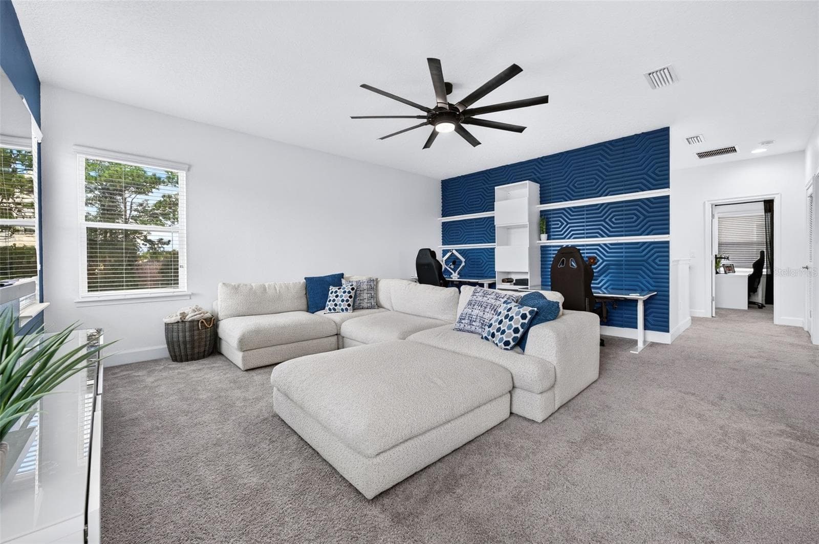 Single Family Residence at 6226 W FALLSGROVE LN, PORT ORANGE, photo 40 of 71