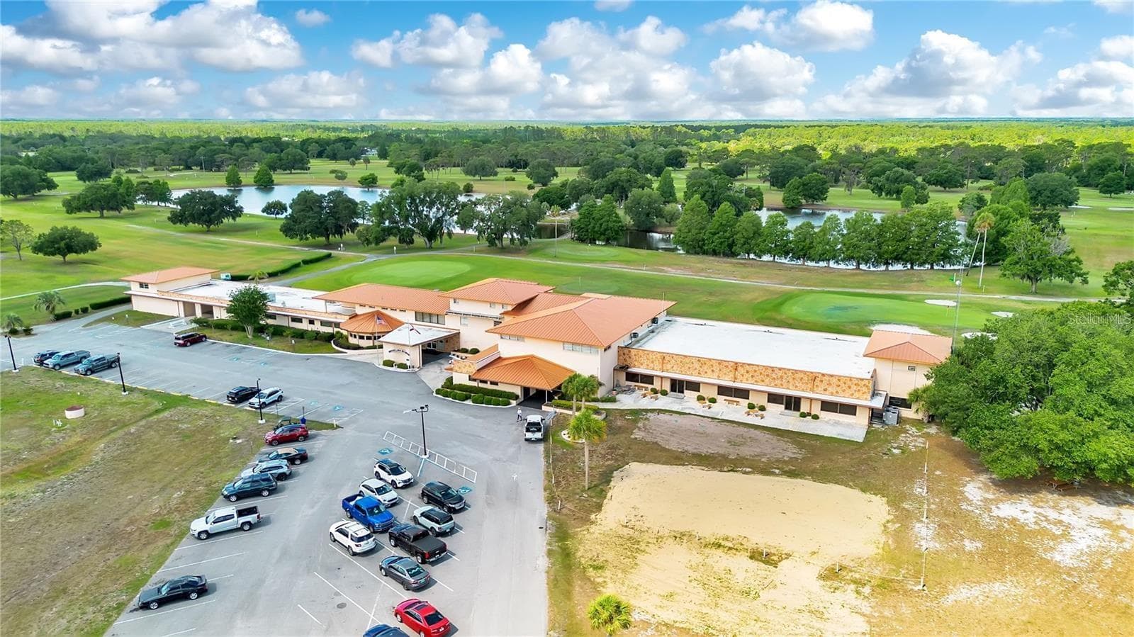 CLUB HOUSE - 2501 PLUMOSA DR, LAKE WALES