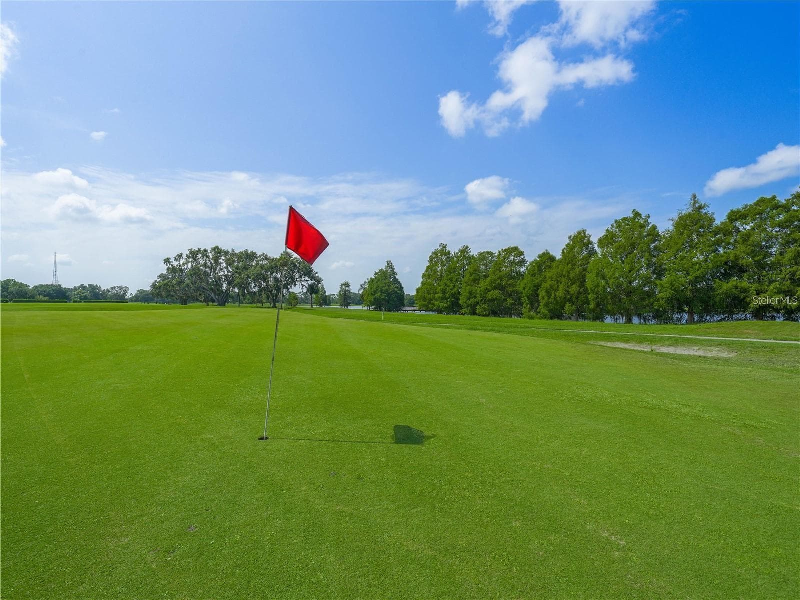 18 HOLE GOLF COURSE - 2501 PLUMOSA DR, LAKE WALES