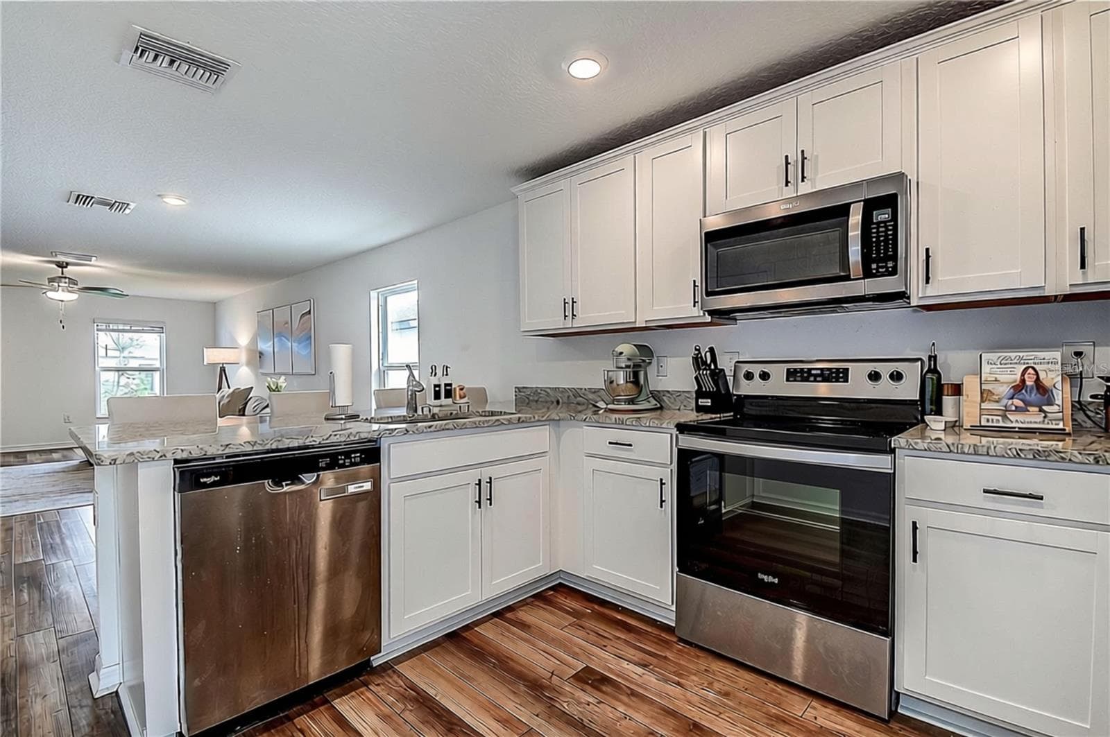 Single Family Residence at 5259 SAILOR RD, BROOKSVILLE, photo 12 of 36