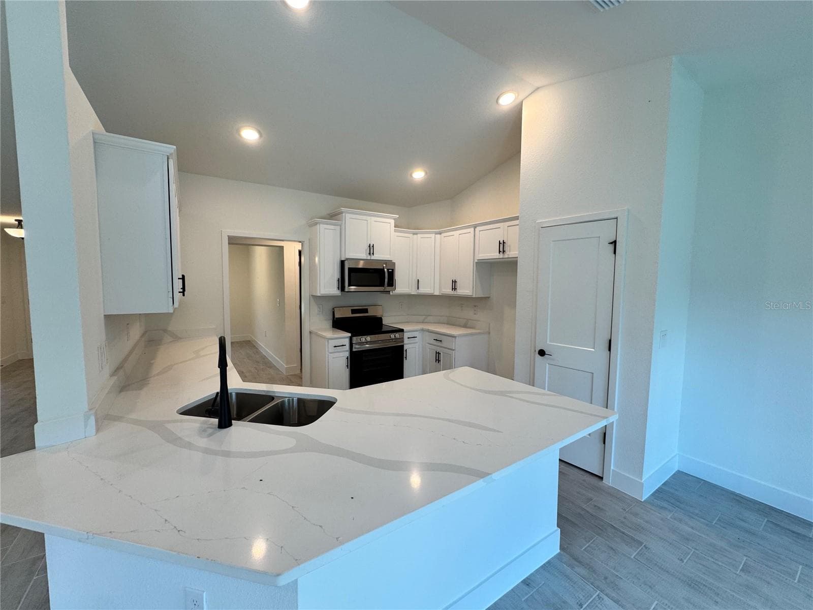 Single Family Residence at 5759 CANTOR AVE, NORTH PORT, photo 5 of 13