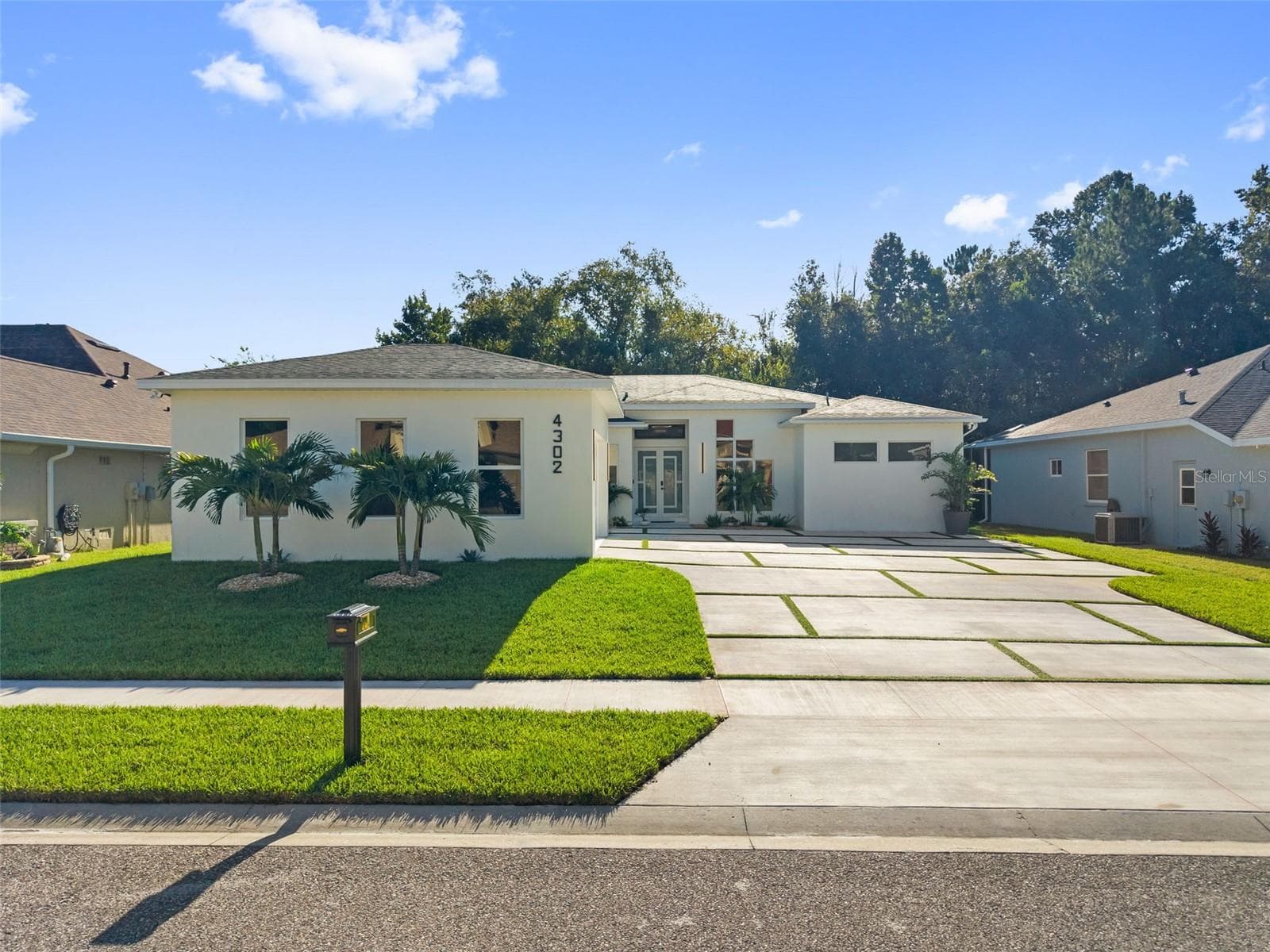 Single Family Residence at 4302 GEVALIA DR, BROOKSVILLE, photo 8 of 57
