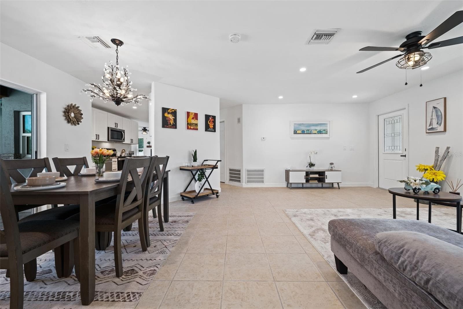 Single Family Residence at 6060 MACBETH LN, FORT MYERS, photo 7 of 47