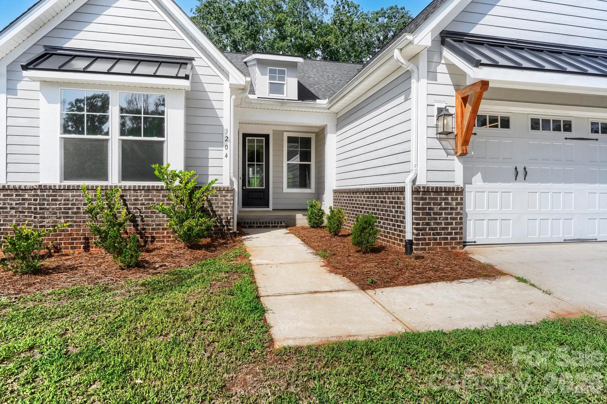 Front View up close - 3204 Timber Run Lane, Maiden
