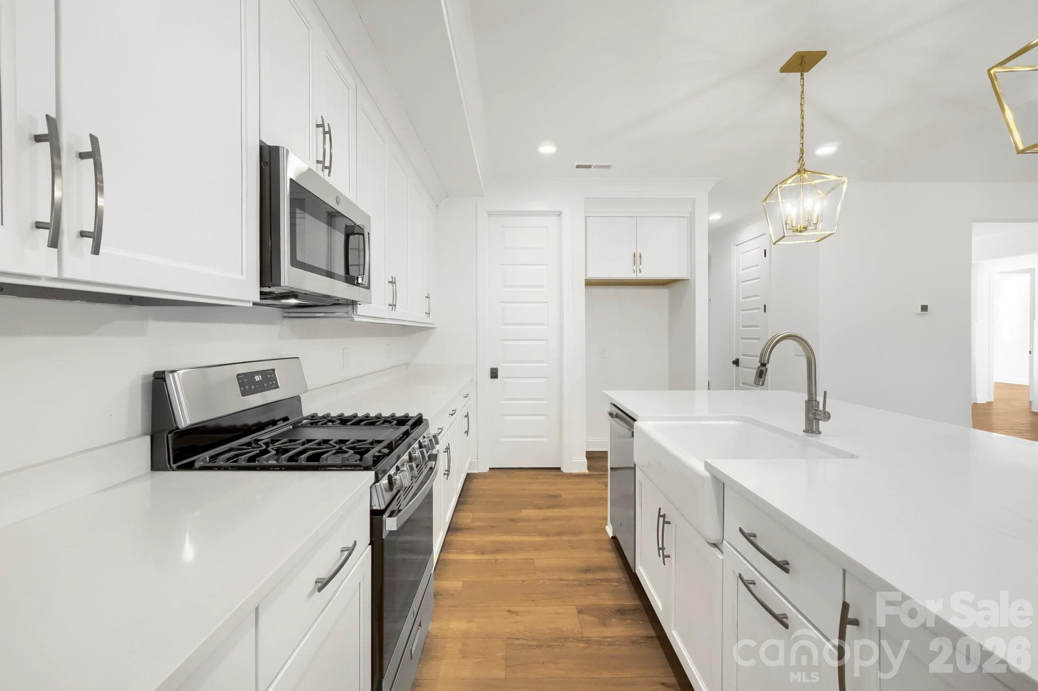 Kitchen - 3204 Timber Run Lane, Maiden