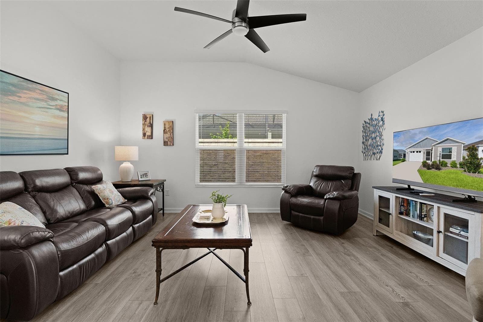 Villa at 6558 HERR CT, THE VILLAGES, photo 8 of 43
