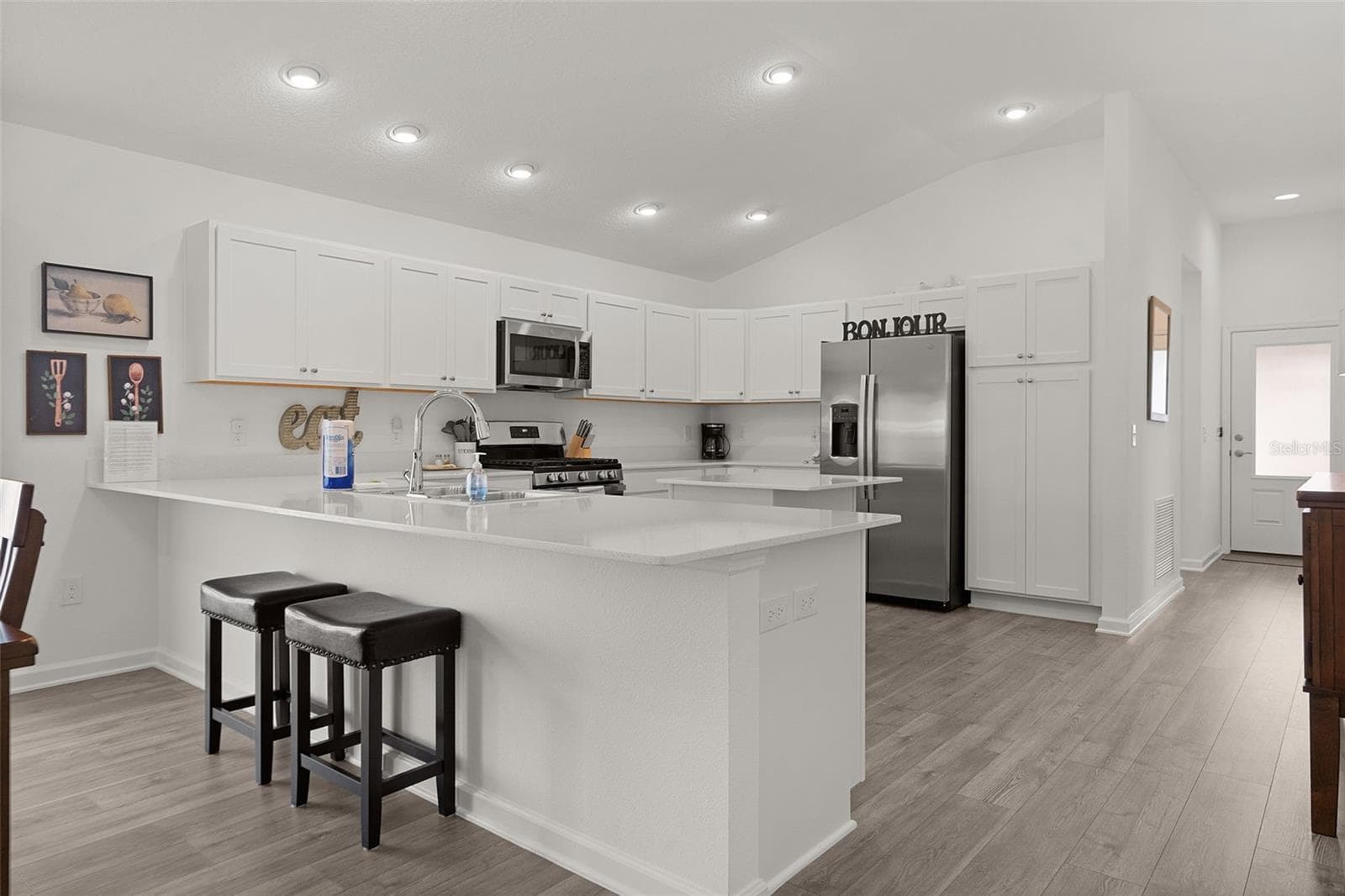 Villa at 6558 HERR CT, THE VILLAGES, photo 18 of 43