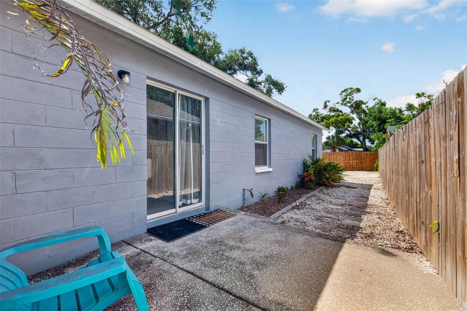 Single Family Residence at 4666 11TH AVE S, ST PETERSBURG, photo 20 of 29