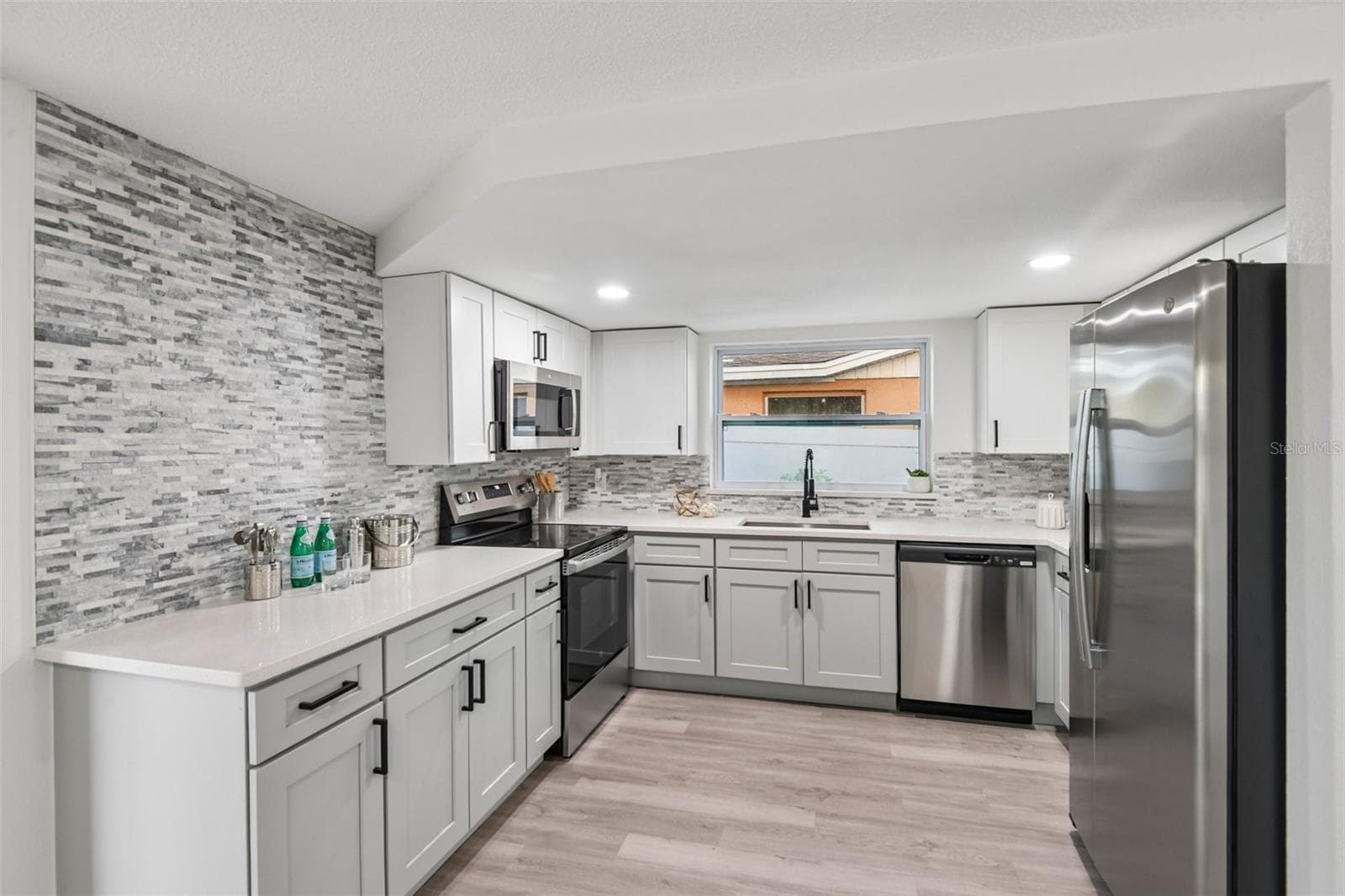 Single Family Residence at 3400 SUPREME DR, HOLIDAY, photo 17 of 36