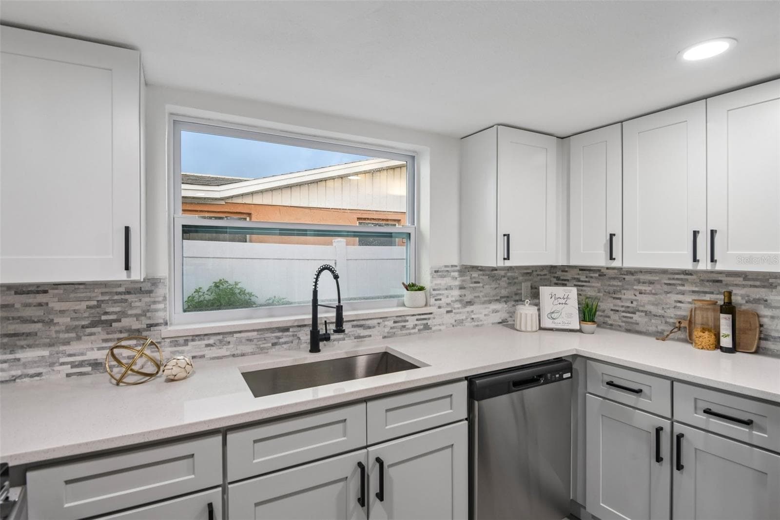 Single Family Residence at 3400 SUPREME DR, HOLIDAY, photo 18 of 36