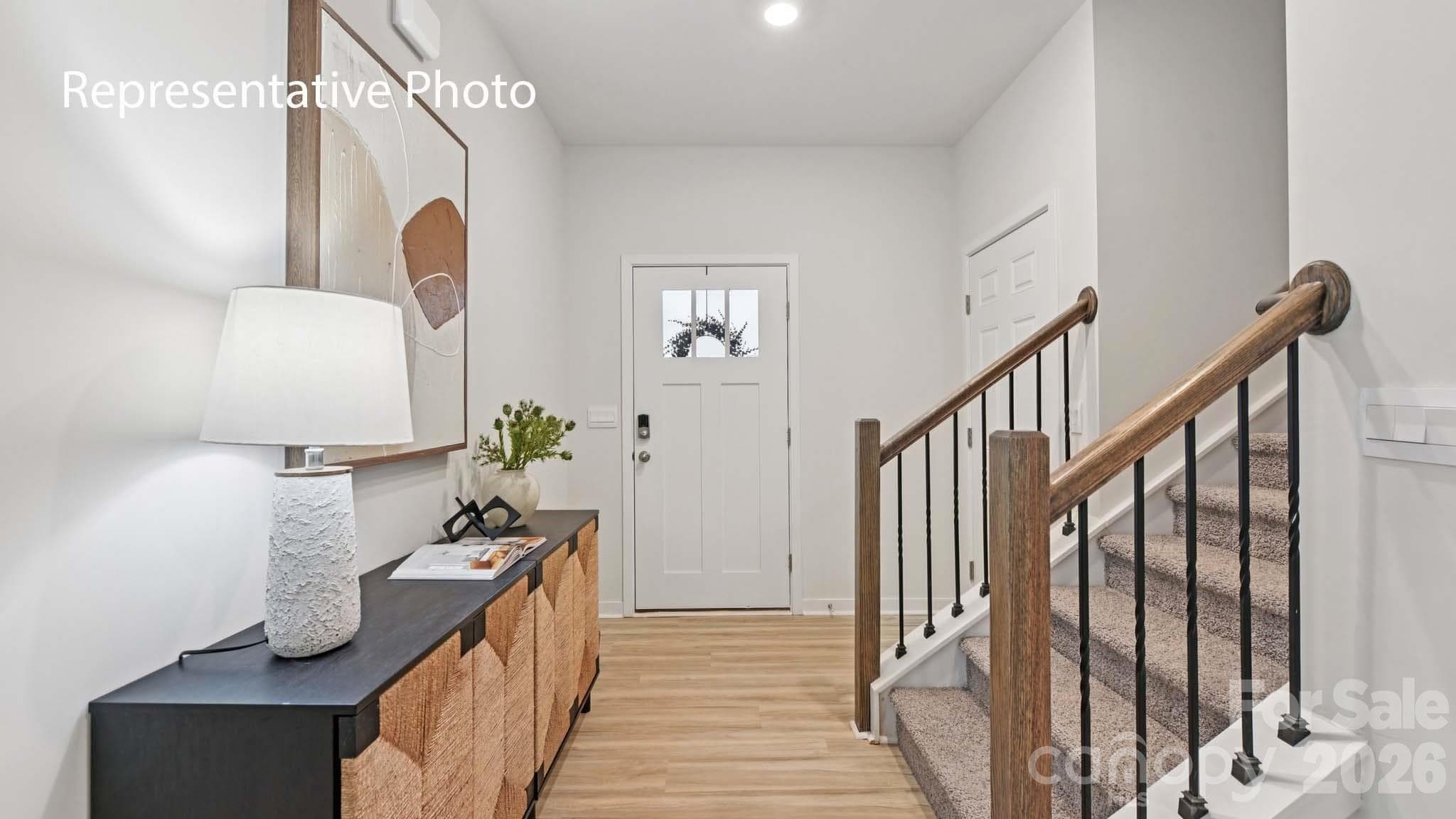 Single Family Residence at 2109 Moorside Court, Lancaster, photo 2 of 30