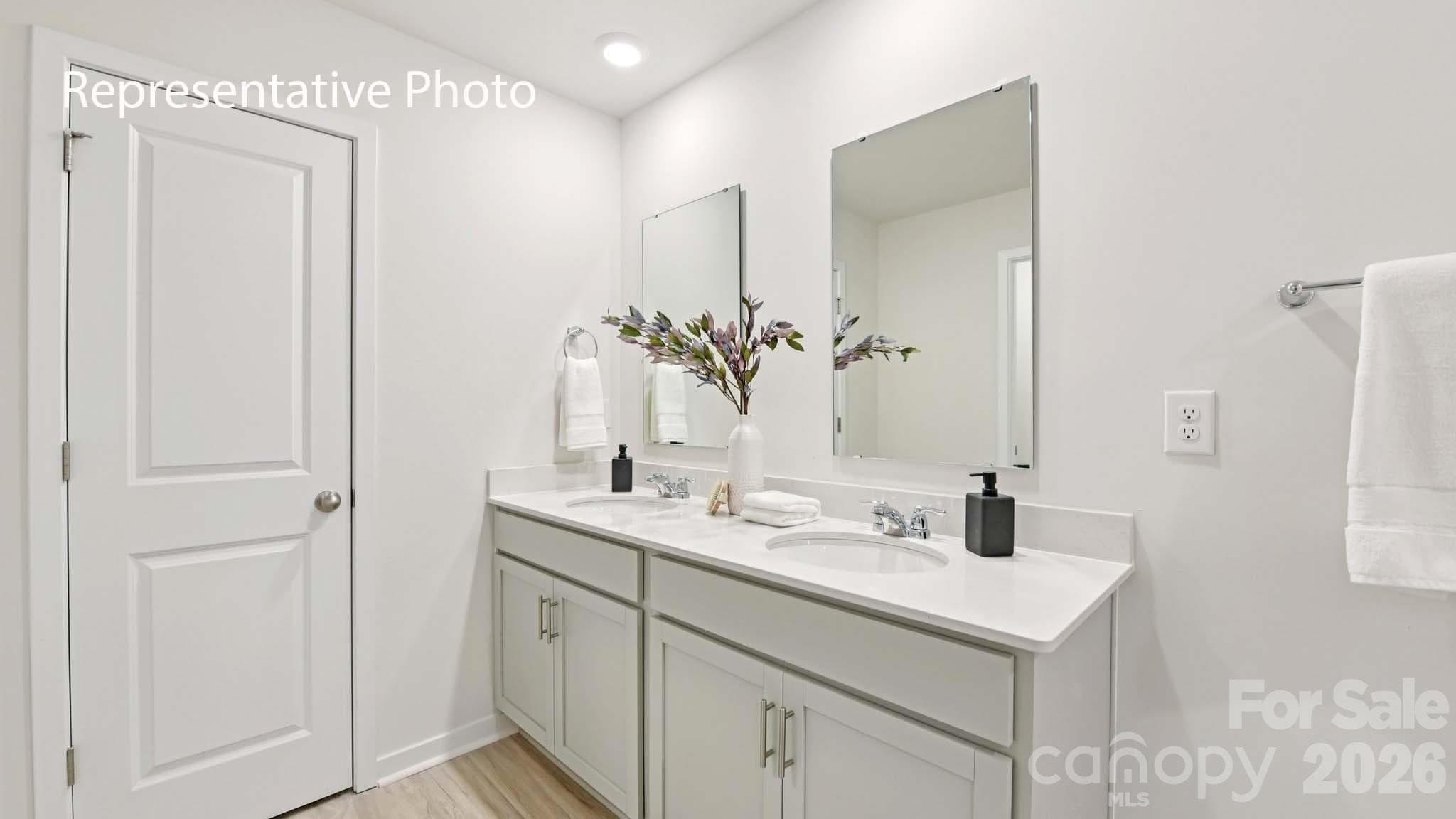Single Family Residence at 2109 Moorside Court, Lancaster, photo 28 of 30