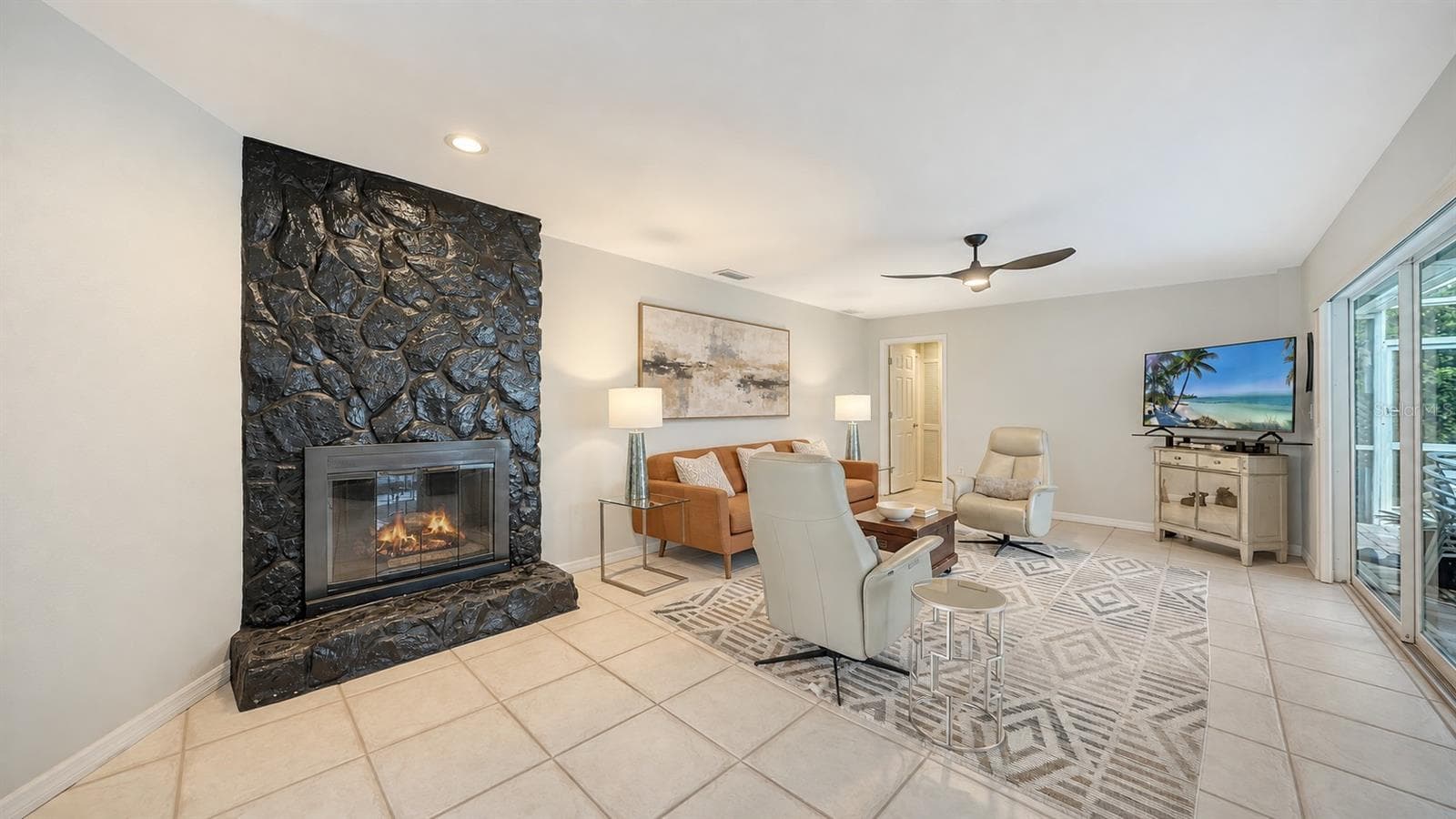 Single Family Residence at 5211 INVERNESS DR, SARASOTA, photo 12 of 37