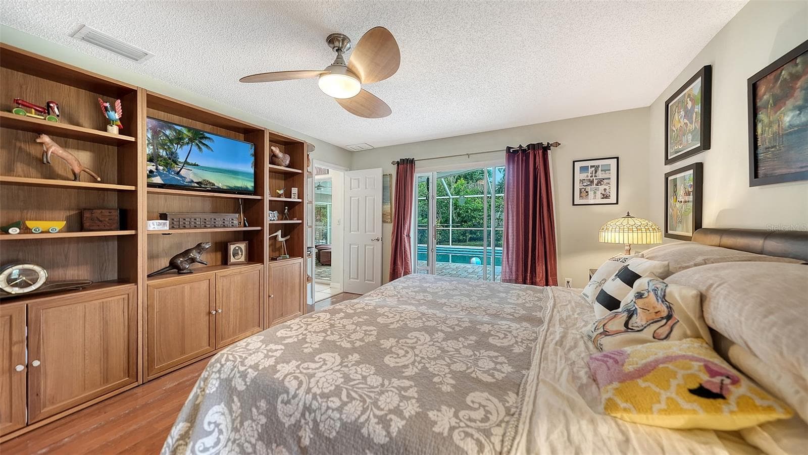 Single Family Residence at 5211 INVERNESS DR, SARASOTA, photo 16 of 37
