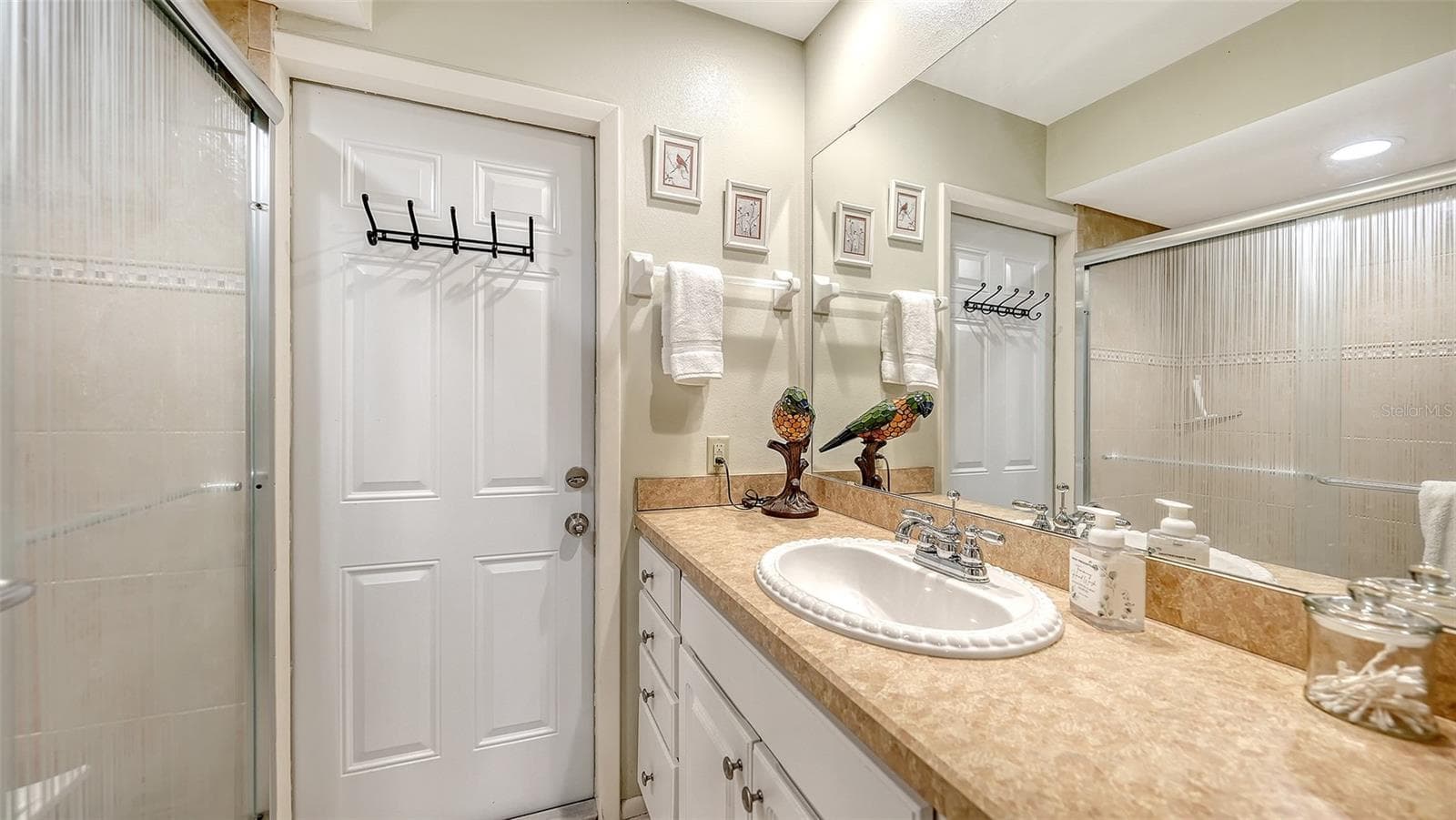 Single Family Residence at 5211 INVERNESS DR, SARASOTA, photo 20 of 37