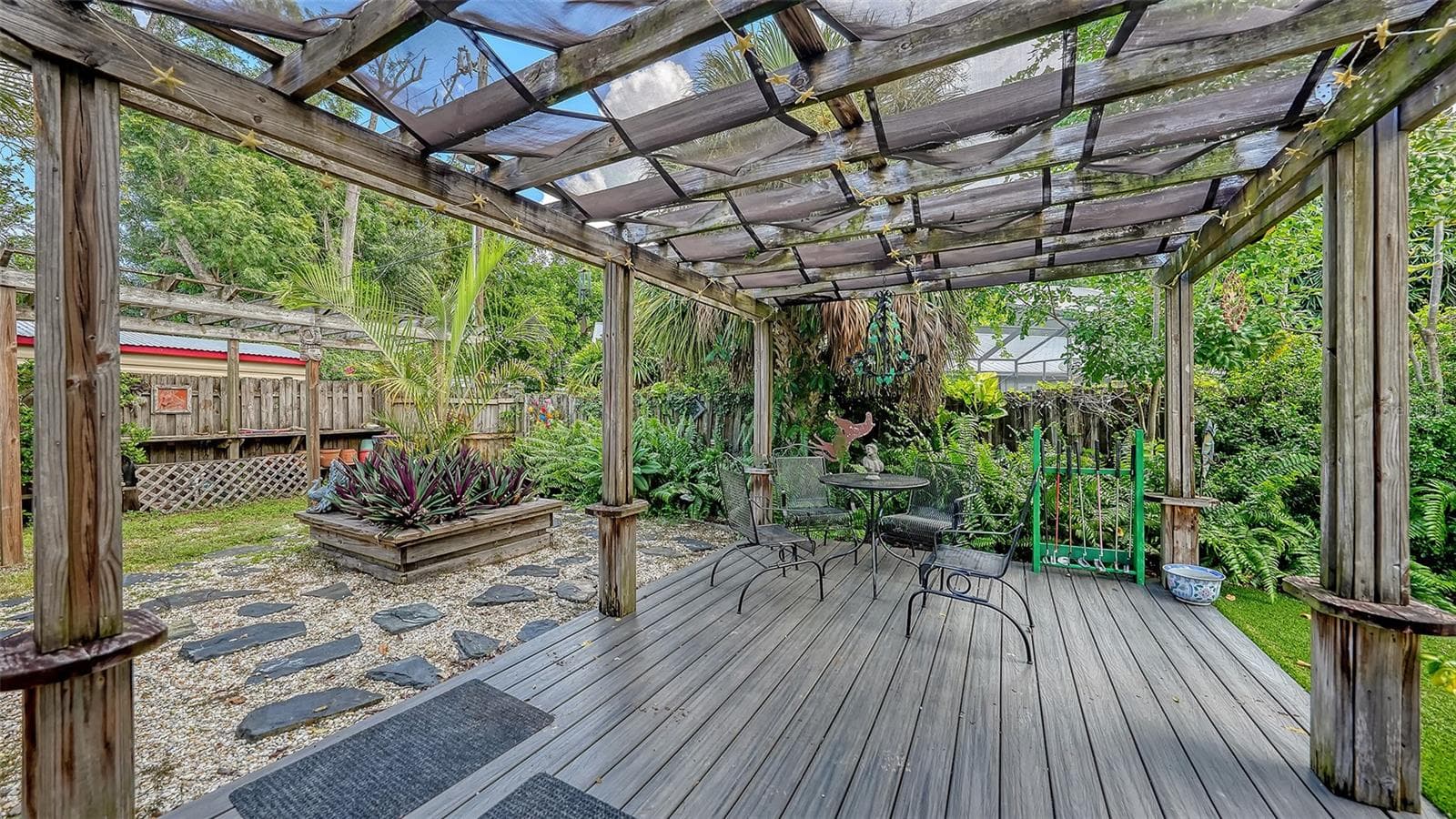 Single Family Residence at 5211 INVERNESS DR, SARASOTA, photo 26 of 37