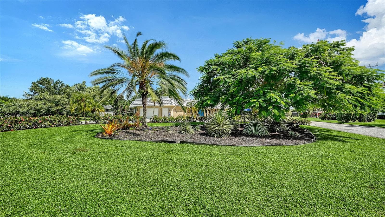 Single Family Residence at 5211 INVERNESS DR, SARASOTA, photo 37 of 37