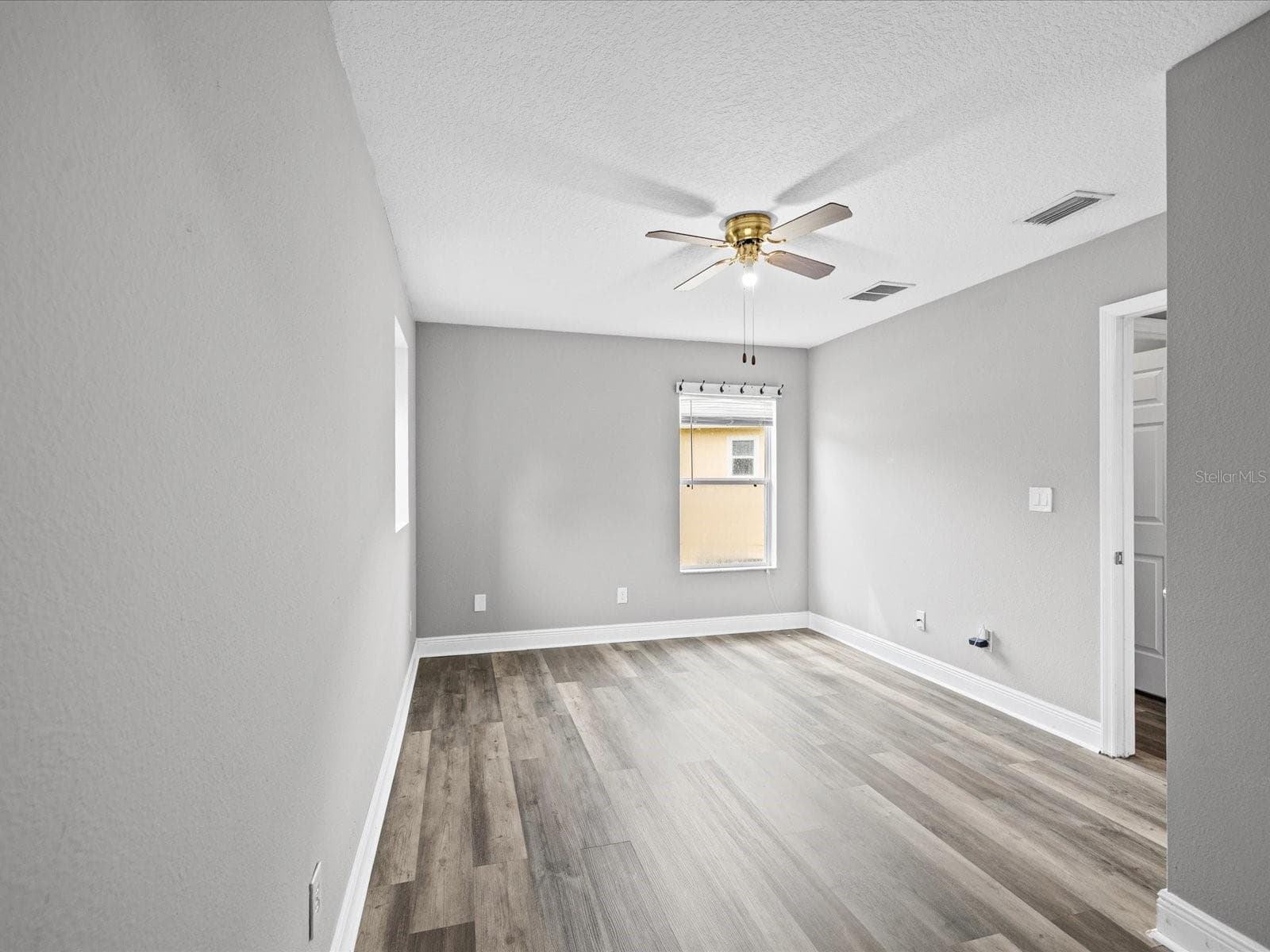 Single Family Residence at 7335 BRIDGEVIEW DR, WESLEY CHAPEL, photo 40 of 90