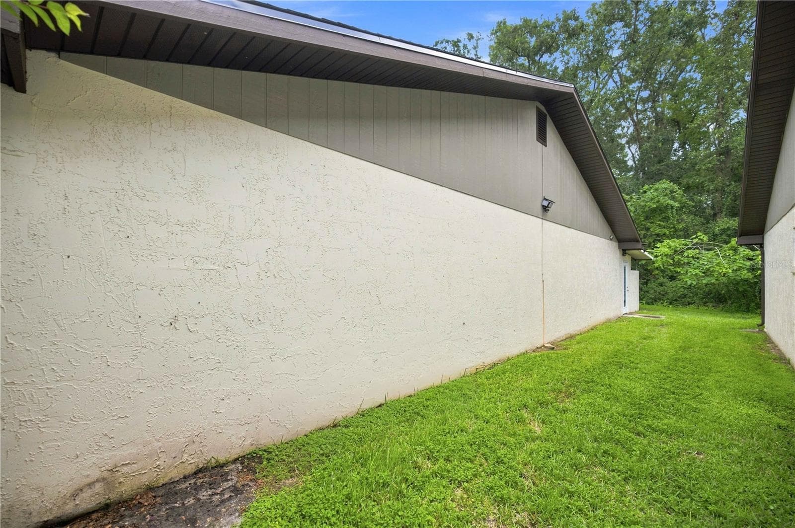 Townhouse at 3610 NE 16TH PL, OCALA, photo 21 of 35