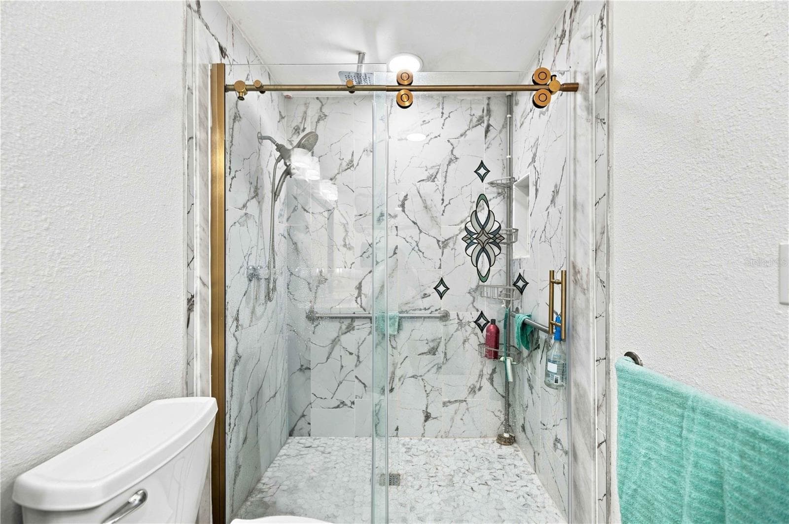 Primary Bathroom - 3610 NE 16TH PL, OCALA