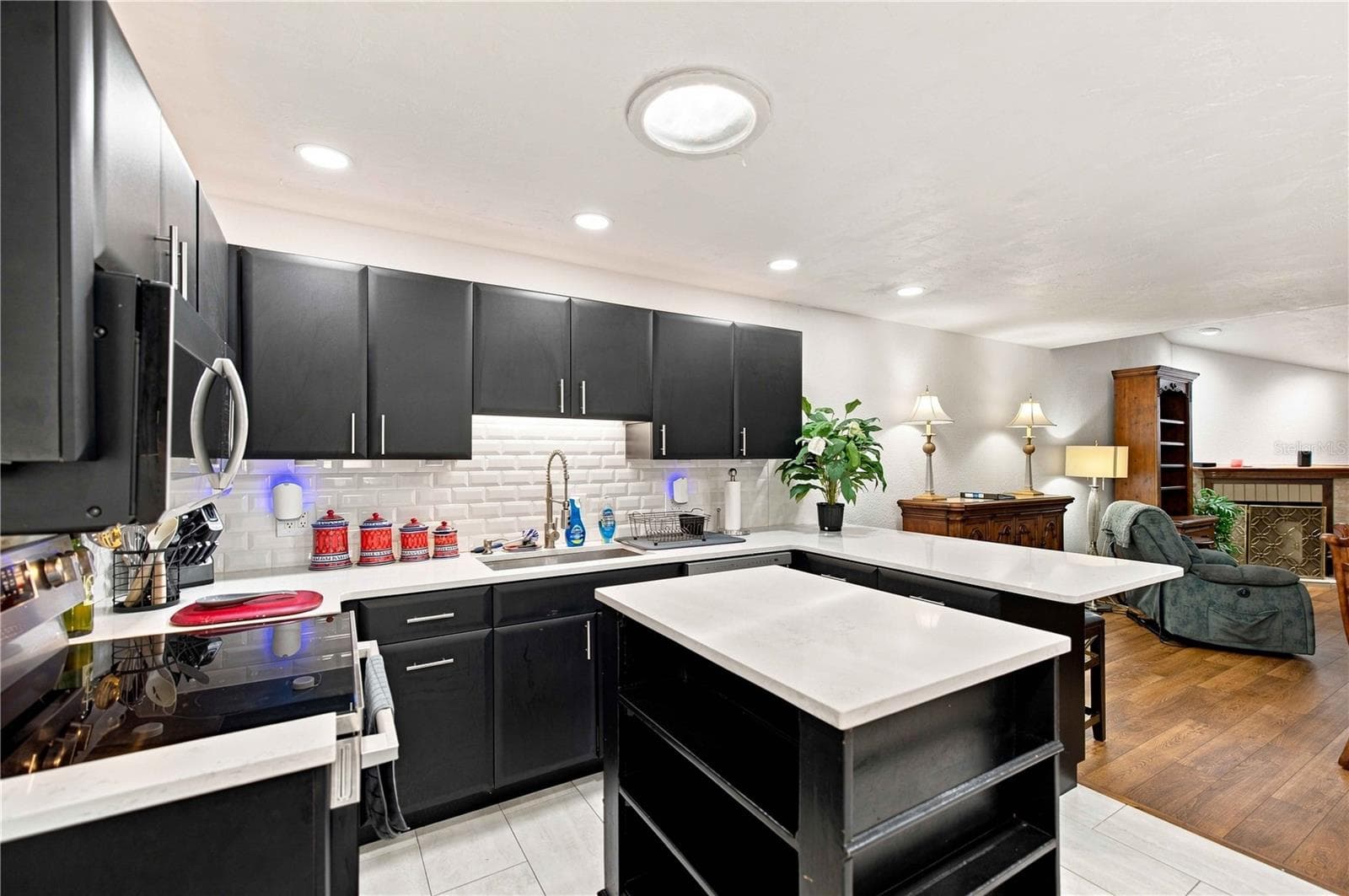 KItchen - 3610 NE 16TH PL, OCALA