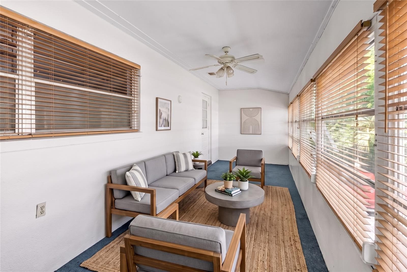 VIRTUALLY STAGED - 6050 21ST ST N #20, ST PETERSBURG