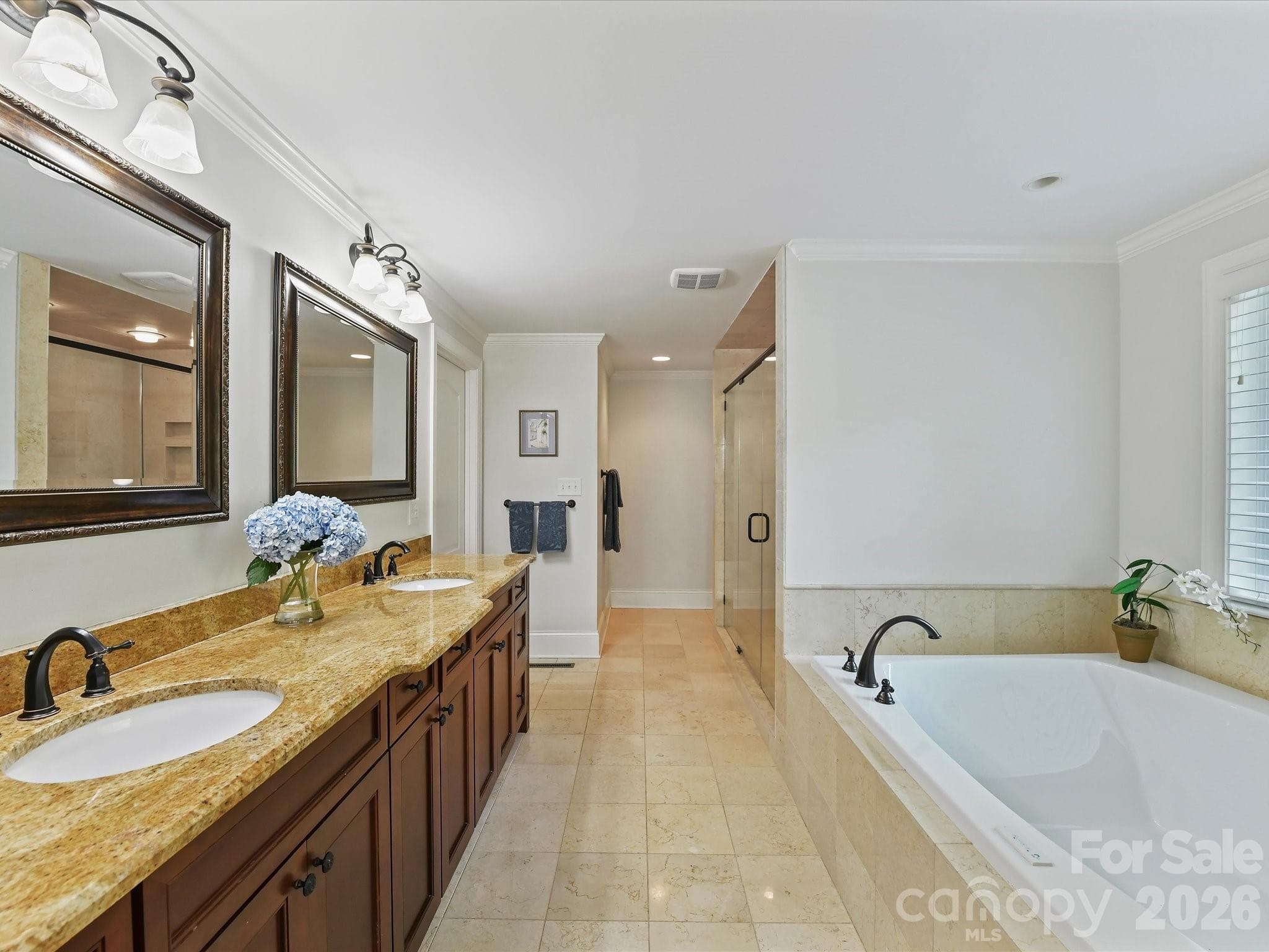 Single Family Residence at 16211 Terry Lane, Huntersville, photo 20 of 41