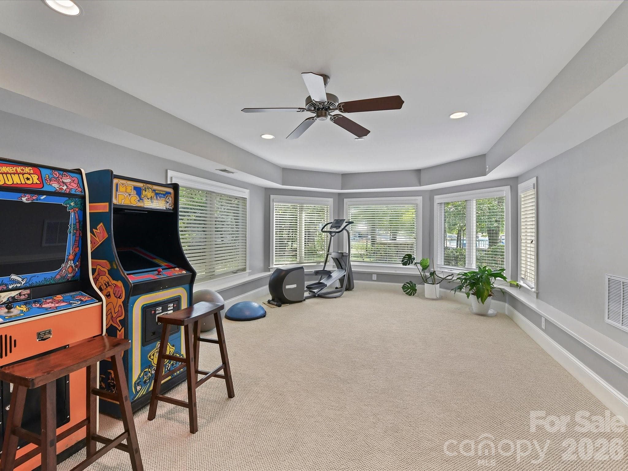 Single Family Residence at 16211 Terry Lane, Huntersville, photo 32 of 41
