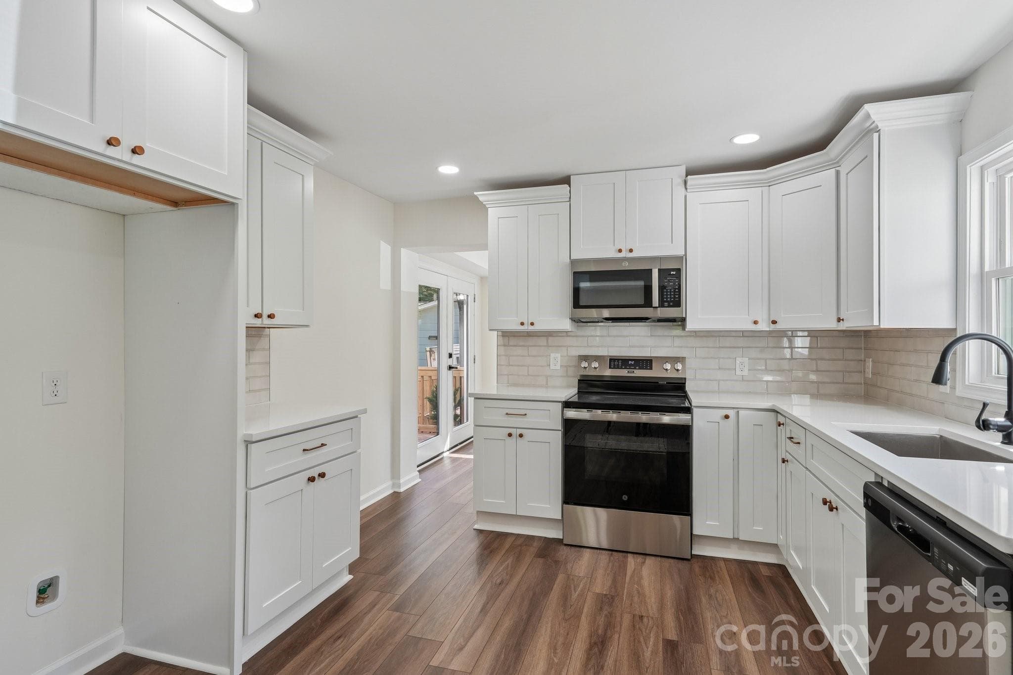 Single Family Residence at 217 Rehobeth Road, Waxhaw, photo 9 of 22