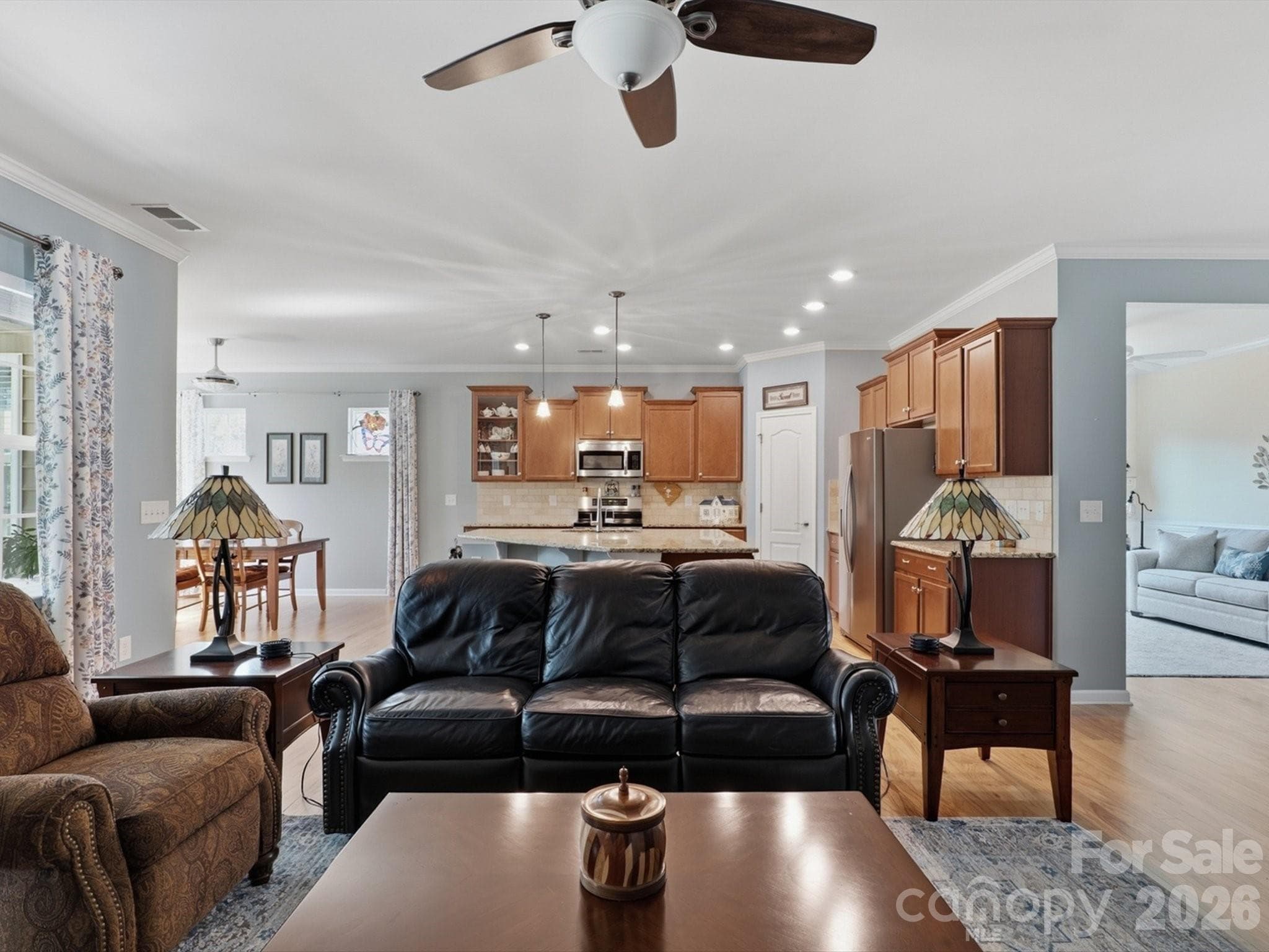 Single Family Residence at 247 Fordham Court, Lancaster, photo 12 of 44