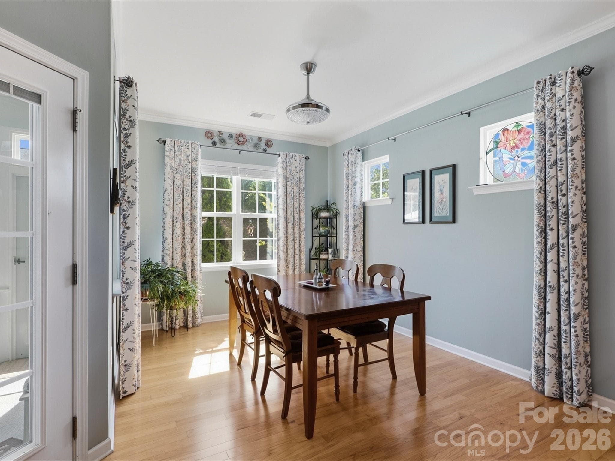 Single Family Residence at 247 Fordham Court, Lancaster, photo 20 of 44