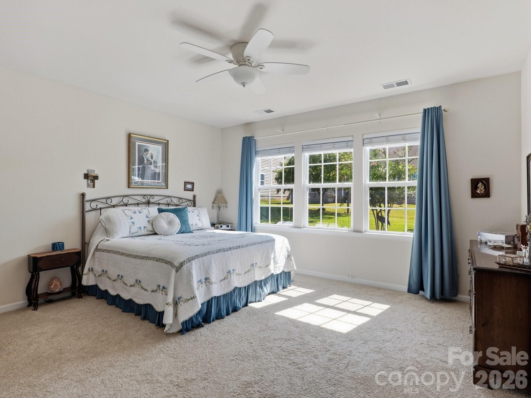 Single Family Residence at 247 Fordham Court, Lancaster, photo 21 of 44