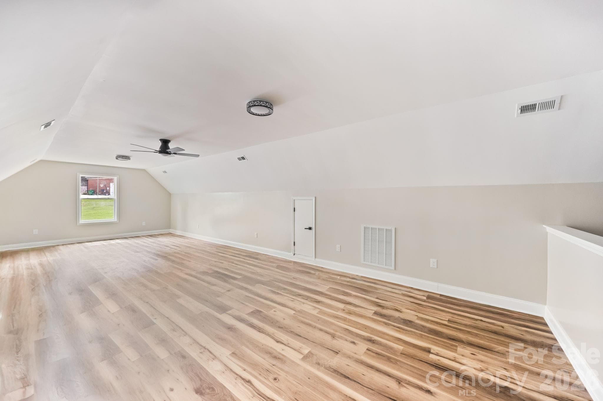 Single Family Residence at 140 Ridgeline Drive, Salisbury, photo 31 of 45