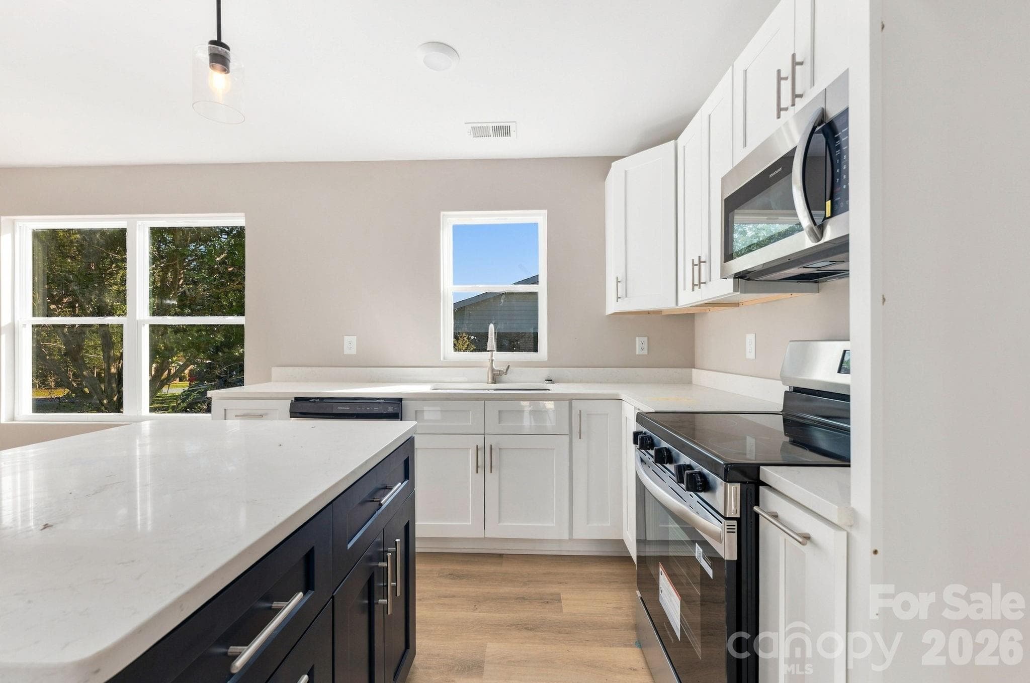 Single Family Residence at 110 Oakhill Street, Iron Station, photo 6 of 42