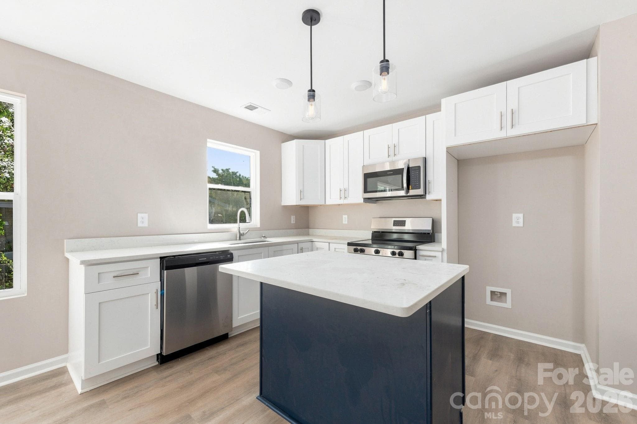 Single Family Residence at 110 Oakhill Street, Iron Station, photo 8 of 42