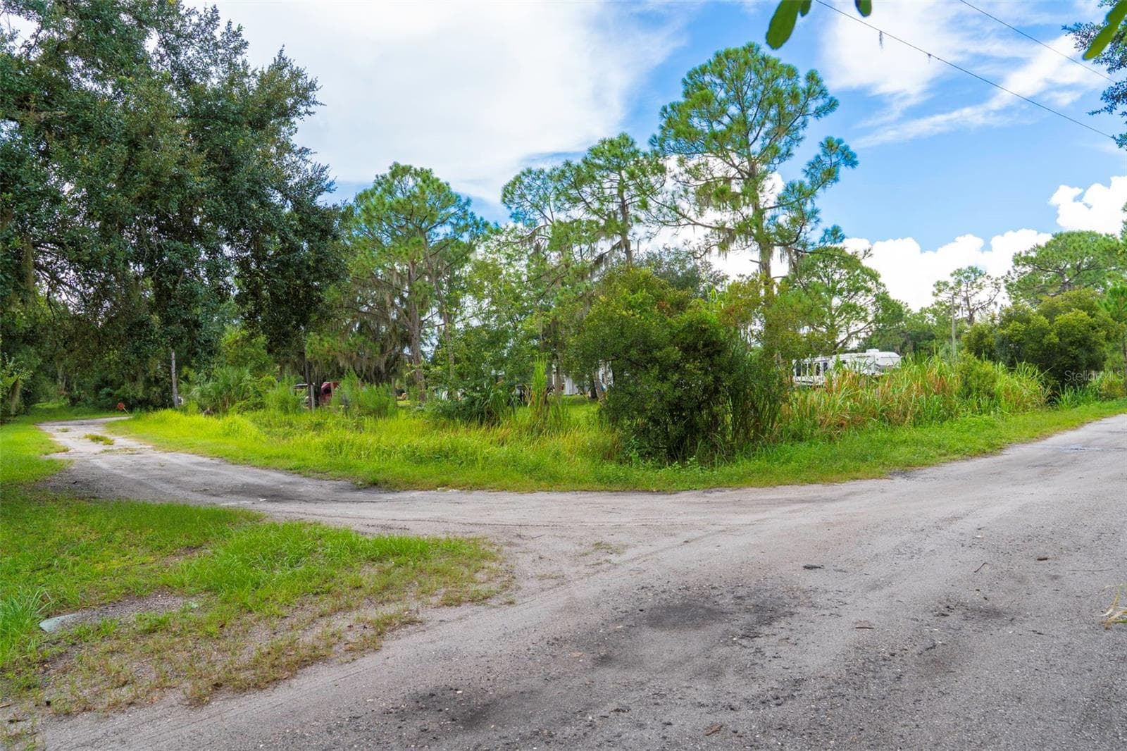 Lee Rd to Cypress Ln- road sign is missing! - 14020 CYPRESS LN, WIMAUMA