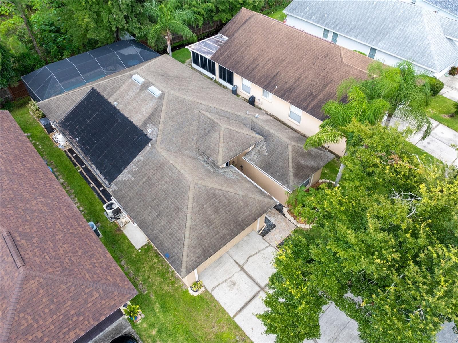 Solar heat for the saltwater pool. - 10274 OASIS PALM DR, TAMPA