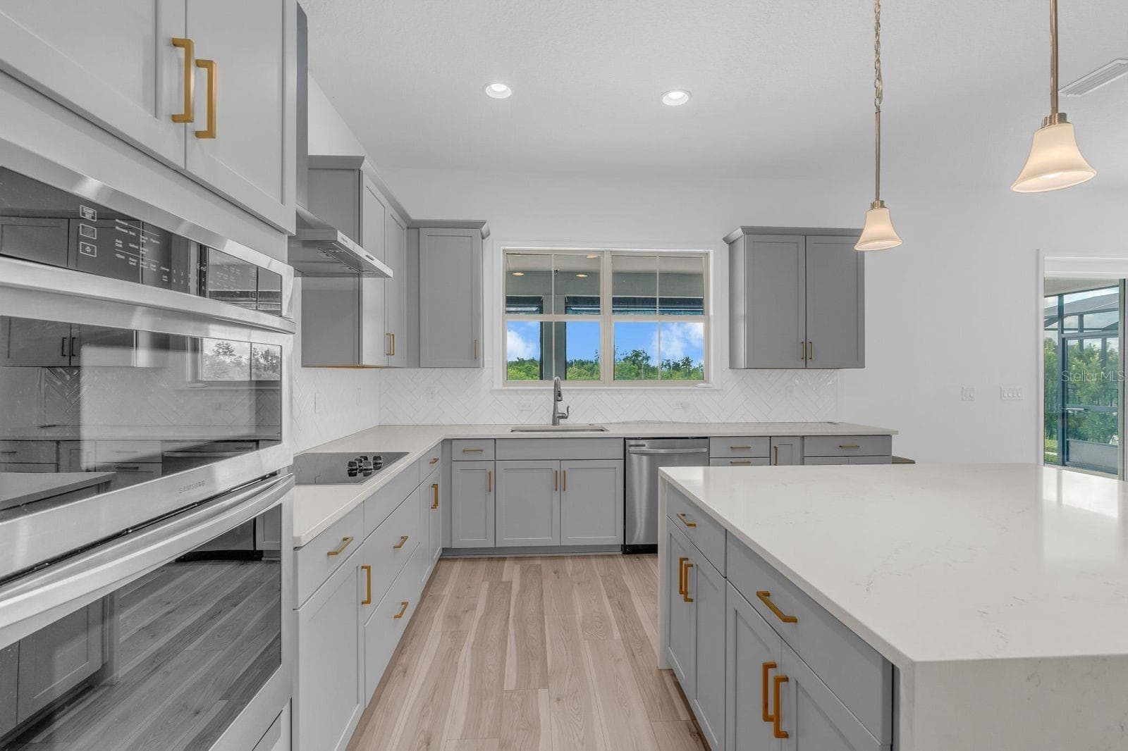 Single Family Residence at 13622 ABBERWICK DR, ORLANDO, photo 19 of 67