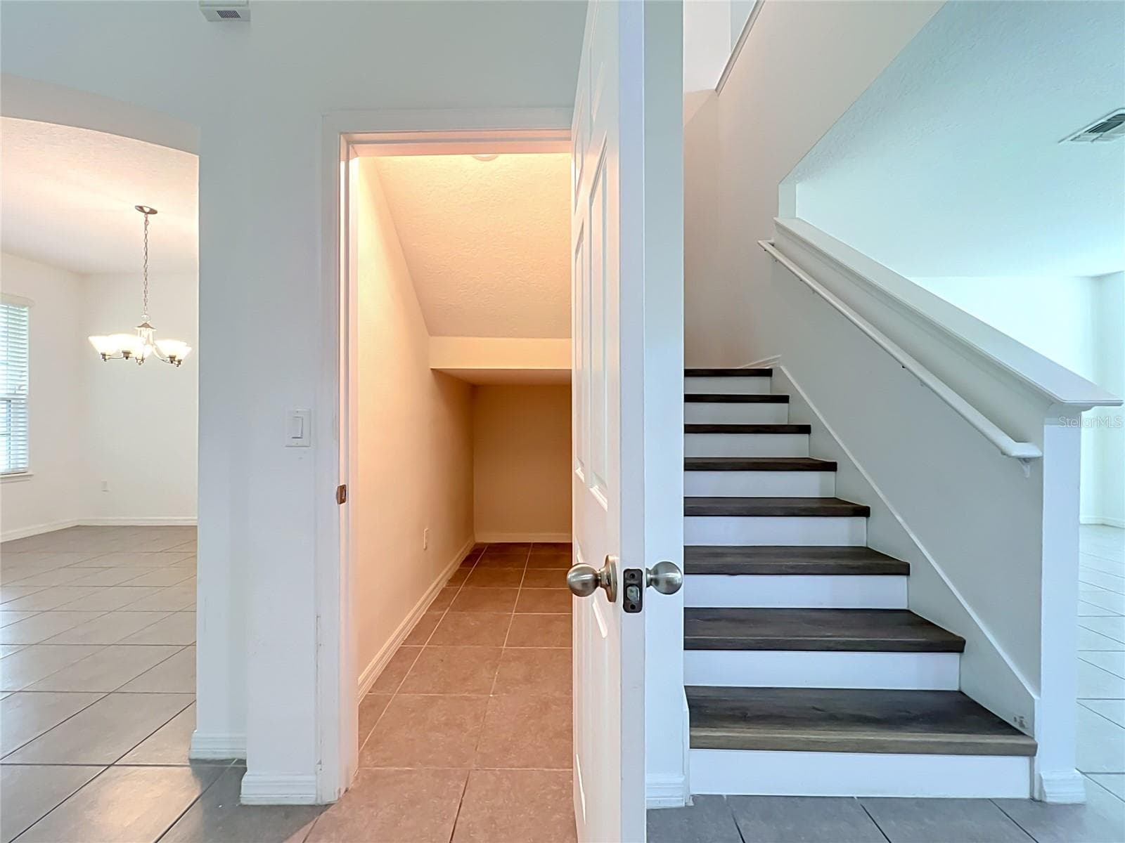 Single Family Residence at 1707 FULLERS OAK LOOP, WINTER GARDEN, photo 21 of 67