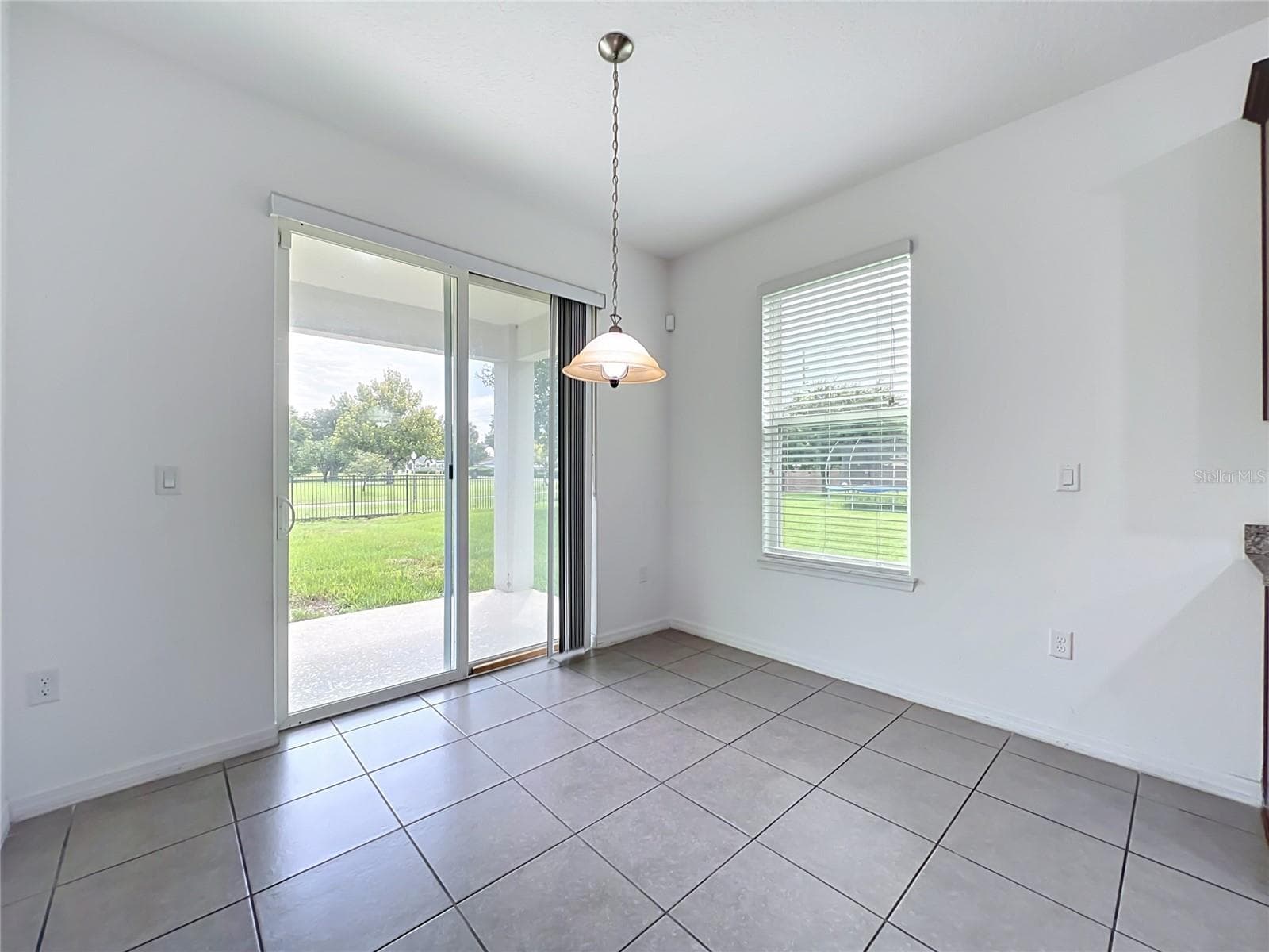 Single Family Residence at 1707 FULLERS OAK LOOP, WINTER GARDEN, photo 28 of 67