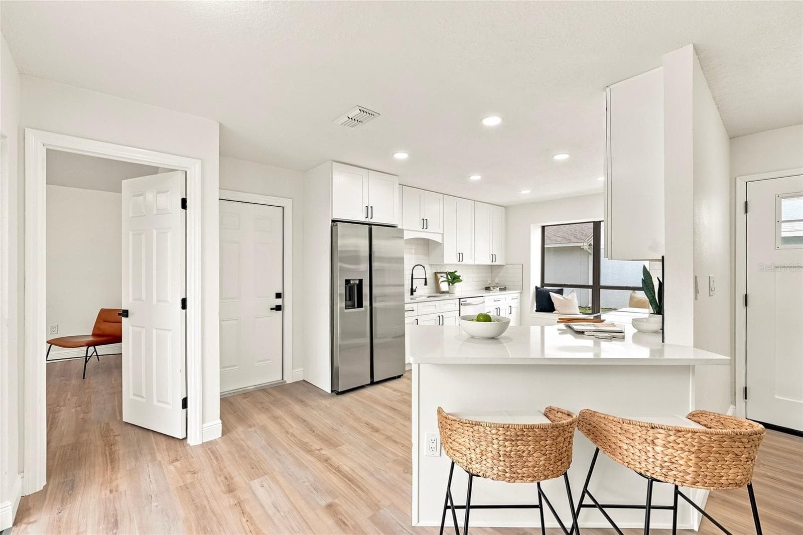 Single Family Residence at 743 BONNIE BLVD, PALM HARBOR, photo 12 of 32