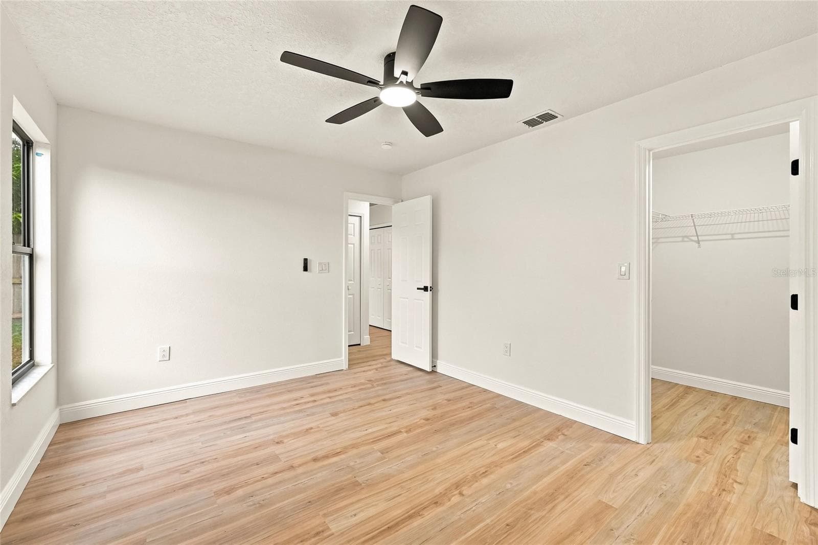 Single Family Residence at 743 BONNIE BLVD, PALM HARBOR, photo 24 of 32
