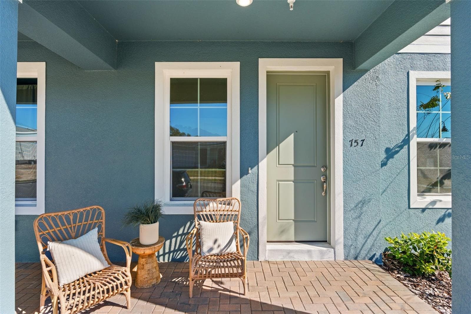 Townhouse at 664 EMERALD GROVE DR, APOPKA, photo 2 of 29