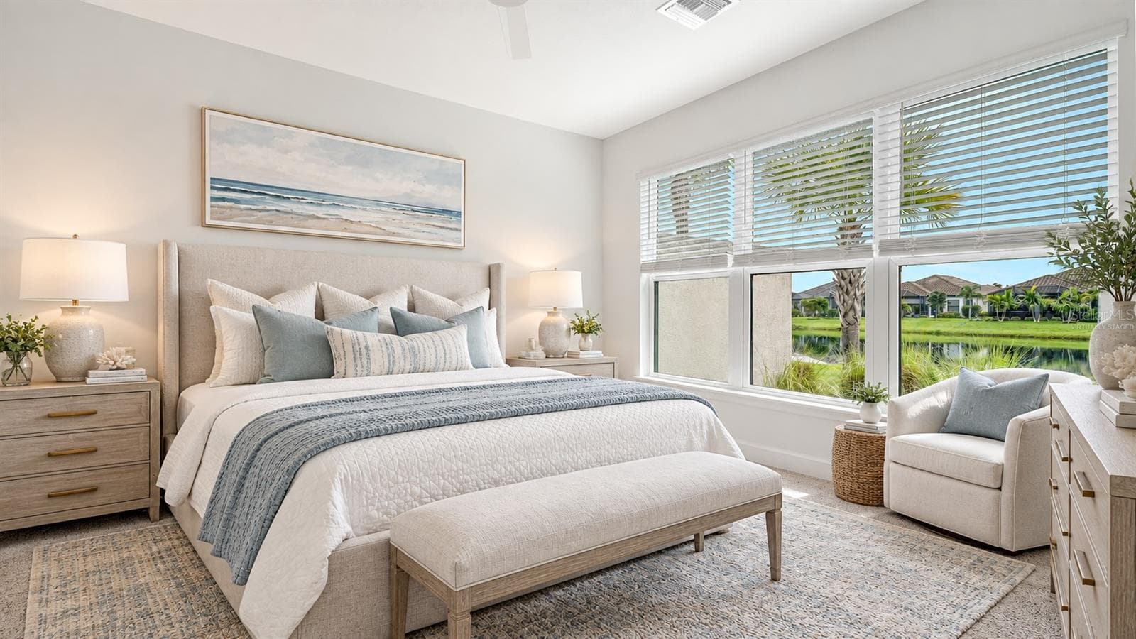 Virtually Staged - 6223 PLATEAU CT, BRADENTON