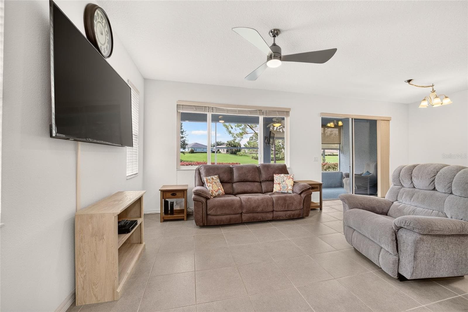 Single Family Residence at 9316 SW 94TH LOOP, OCALA, photo 14 of 39