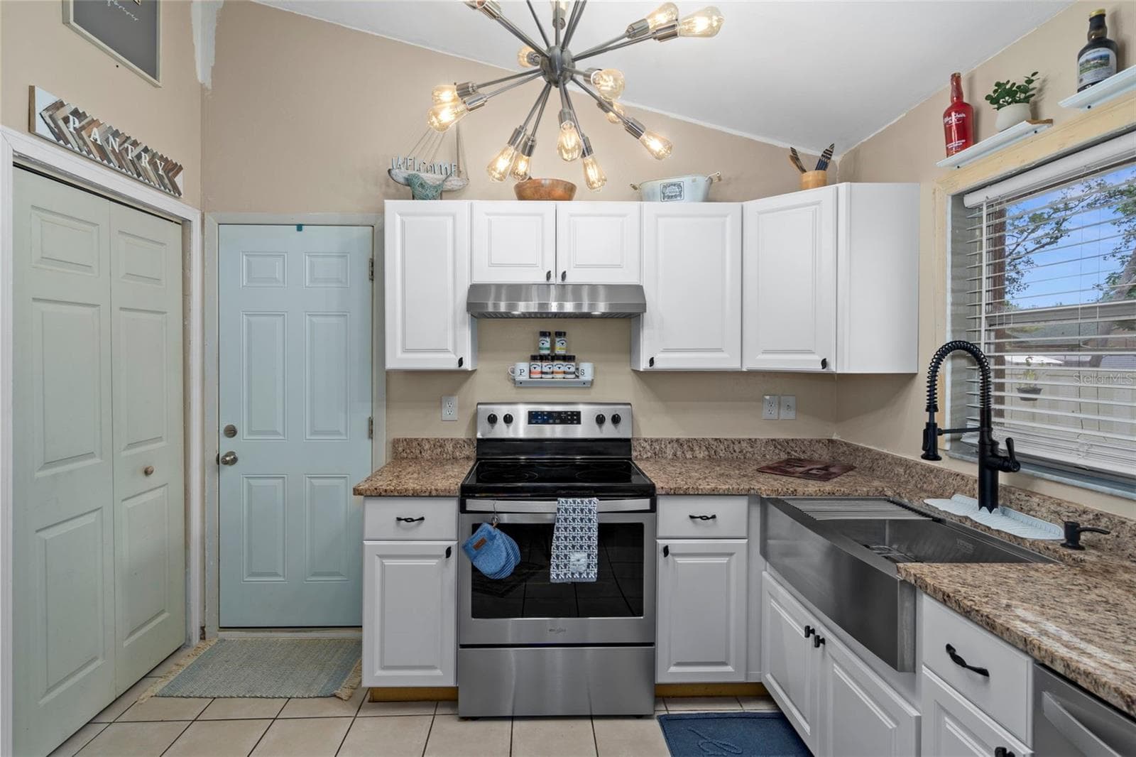 Single Family Residence at 612 E SPRUCE ST, TARPON SPRINGS, photo 14 of 46