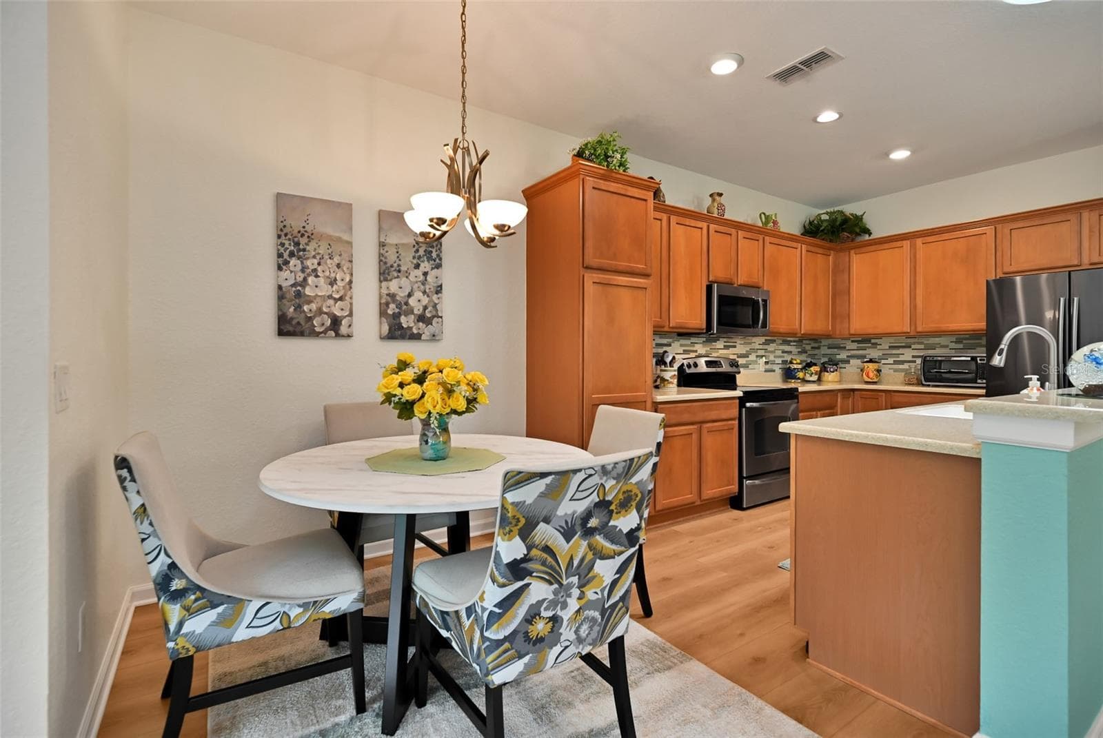 Dinette & Kitchen Areas - 7139 SW 91ST CT, OCALA